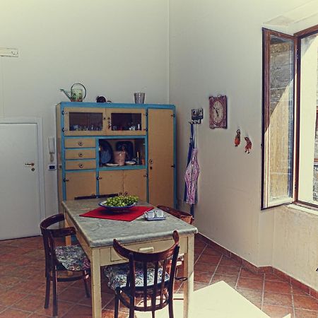 La Pietra D'Argento Bed and Breakfast Caserta Vecchia Buitenkant foto
