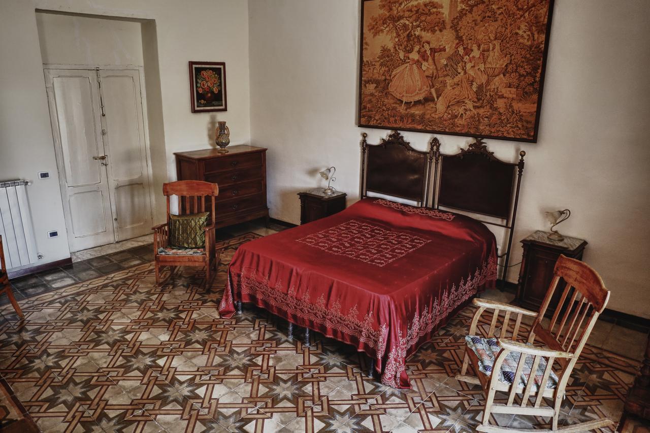 La Pietra D'Argento Bed and Breakfast Caserta Vecchia Buitenkant foto