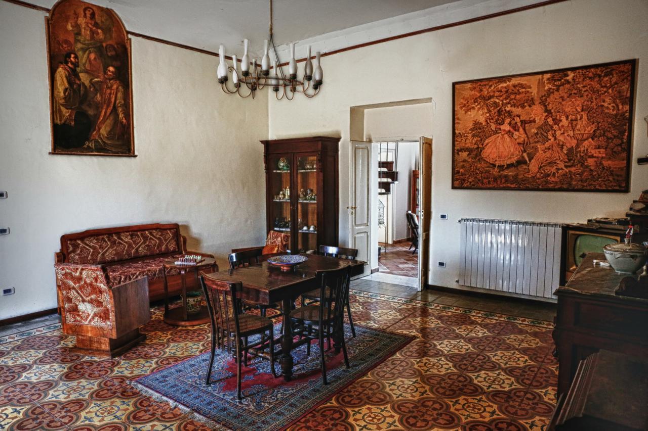 La Pietra D'Argento Bed and Breakfast Caserta Vecchia Buitenkant foto