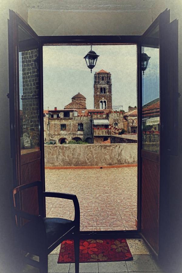 La Pietra D'Argento Bed and Breakfast Caserta Vecchia Buitenkant foto